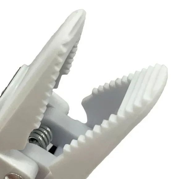 NFL Baltimore Ravens Magnetic Clip, 6 Pack - Picture 8 of 8